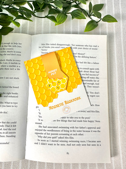 magnetic bookmark bee honeycomb with backing card